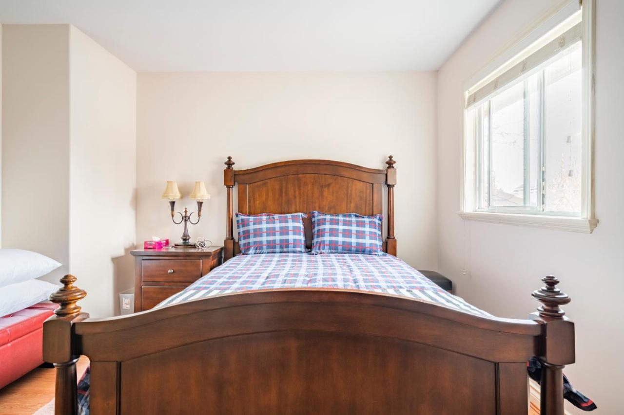 Fraser River Richmond Bed And Breakfast Экстерьер фото